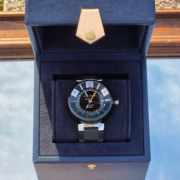 LOUIS VUITTON TAMBOUR Q118F WATCH RARELY WORN - Ships Same Day!